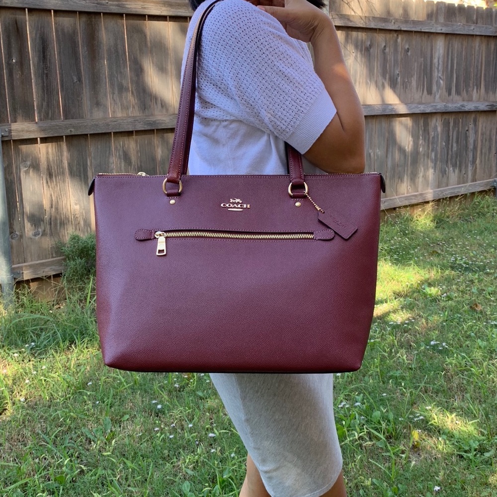 Coach Gallery Tote Wine F79608 - Picture 6 of 6